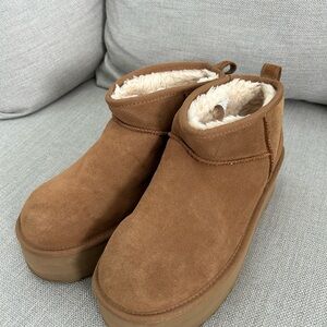 Ugg NEW Classic ultra mini platform boot